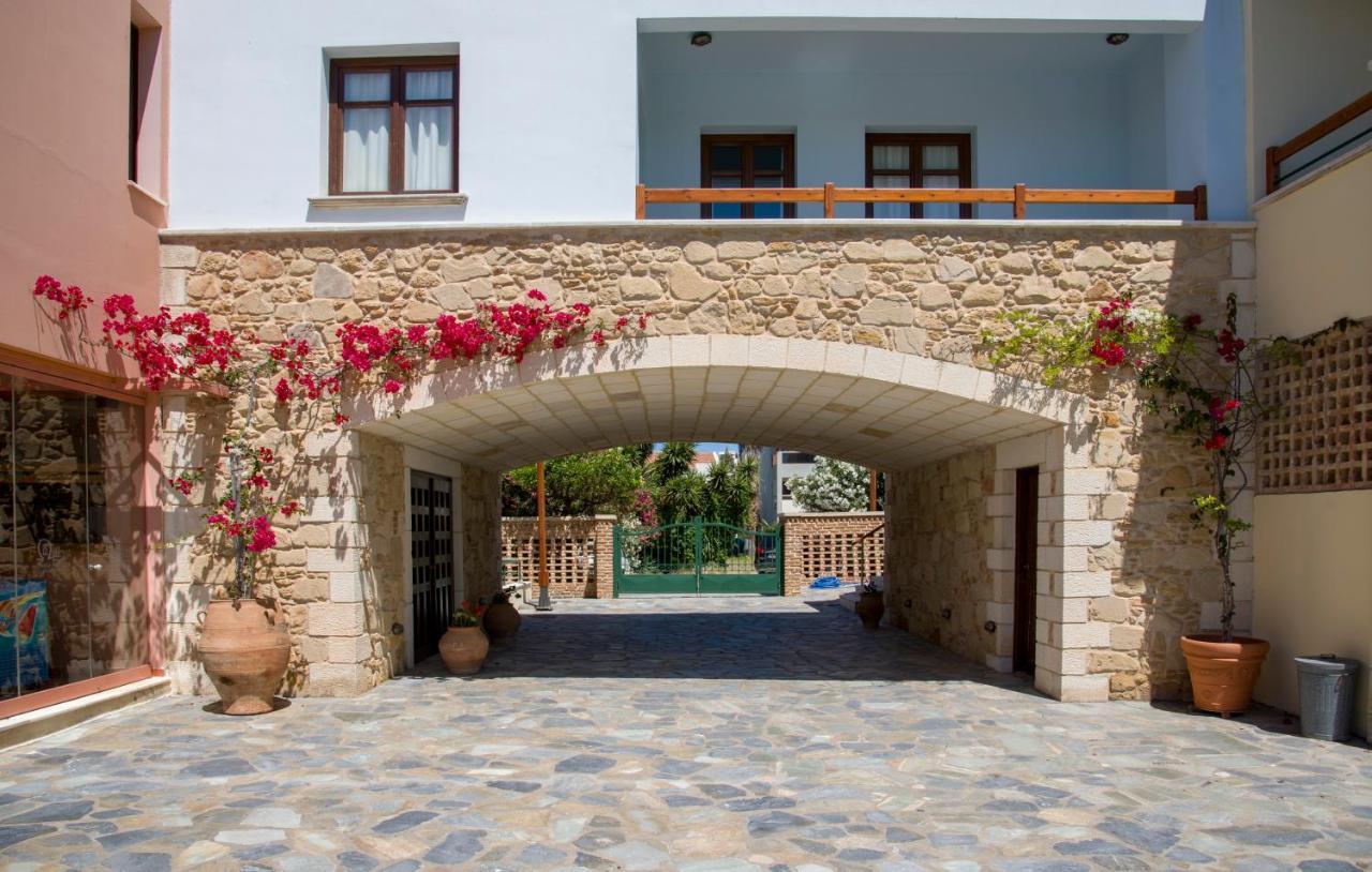 Hotel de apartamente Omega